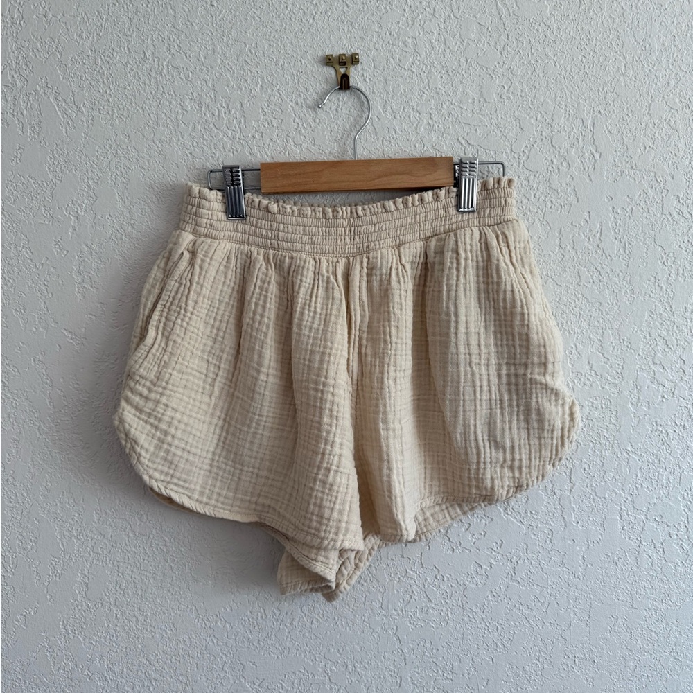 Cream Gauze Shorts